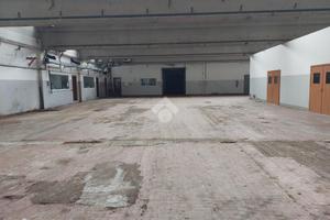 CAPANNONE A CARONNO PERTUSELLA