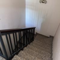 Ringhiera passamano per scala