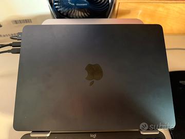 MacBook Air M2 13” 8GB 256GB - Batteria 97%
