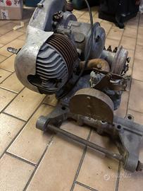 Motore vespa v12m