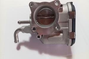 Corpo farfallato Hyundai i20  351000-4200