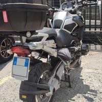 BMW R1200 GS incidentata