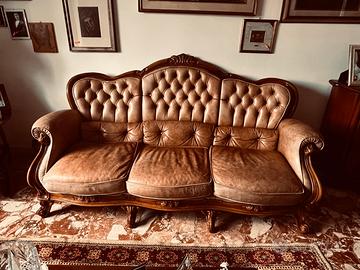 Salotto completo in pelle pregiata e legno