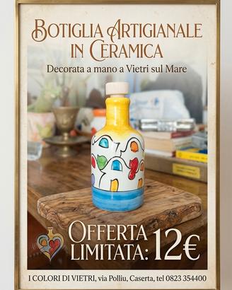 Bottiglia in ceramica artigianale di Vietri sul Ma