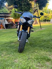 Tryumph Speed Triple 1050 R
