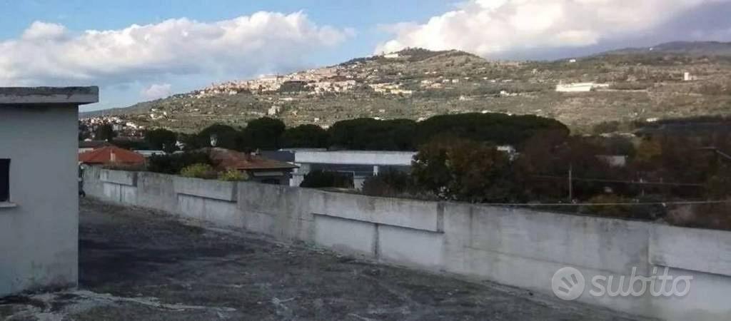 Immobile in asta di 18898 m² a Cortona - Vista 2