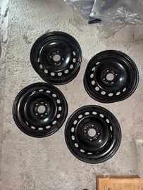 Cerchi in ferro 14 Fiat 500