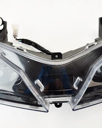 MOTO MORINI X-CAPE 650 21 26 faro anteriore