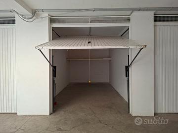 Largo Nagni Garage