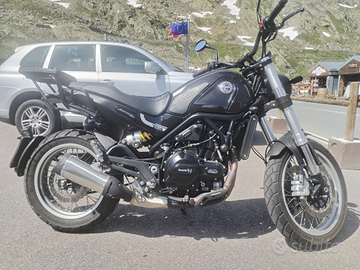 Moto Benelli 500 Trail