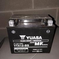 batteria YUASA YTX12-BS