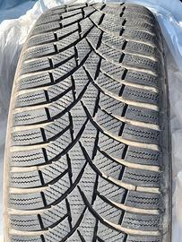 4 Gomme 225/60R17  103V invernali lamellari carico