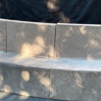 Sedute curve modulari con schienale