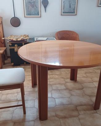 Tavolo rotondo allungabile con 4 sedie