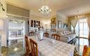 cinquelocali-con-due-terrazze-cantina-e-garage-