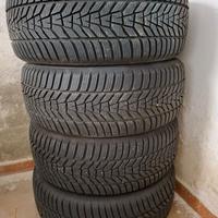 Pneumatici invernali 235 55 R18