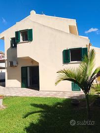 Marsala villetta unifamiliare fronte mare 