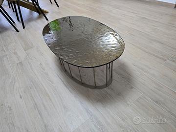 Tavolino in vetro battuto 