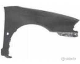 PARAFANGO ANTERIORE TOYOTA AVENSIS 2003 DX