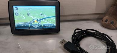 Tomtom via 120  +caricatore usb 4EH45