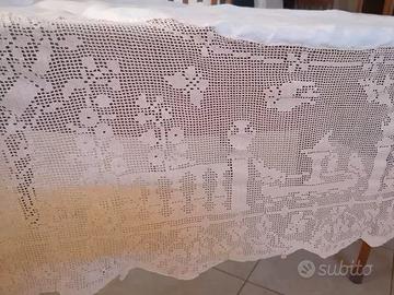 Tovaglia fatta a mano