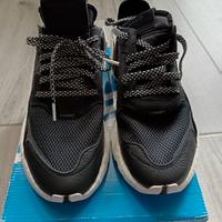 Scarpe Adidas Uomo
Nite Jogger EE6254
42 2/3
