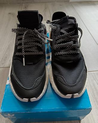 Scarpe Adidas Uomo
Nite Jogger EE6254
42 2/3
