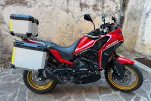 Moto Morini X-Cape 650