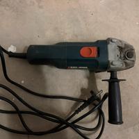 Smerigliatrice angolare black & Deker