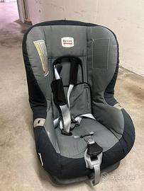 Seggiolino auto