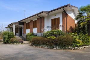 VILLA SINGOLA A ROASIO