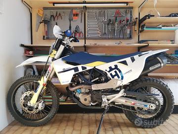 husqvarna 701 enduro per 