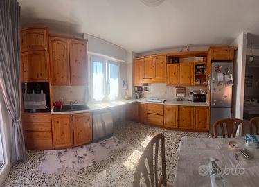Cucina in legno