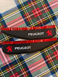 Copri specchietti Peugeot e adesivi piccolini