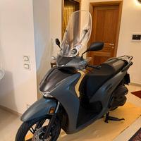 Honda SH350i Sporty