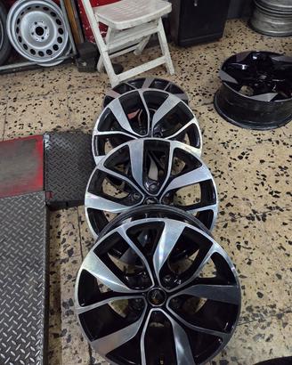 Cerchi in Lega Renault 17' 5 bulloni