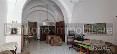 Casa singola con cortile a Riposto