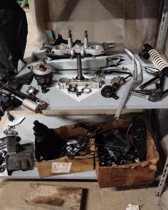 pezzi am6 e piaggio