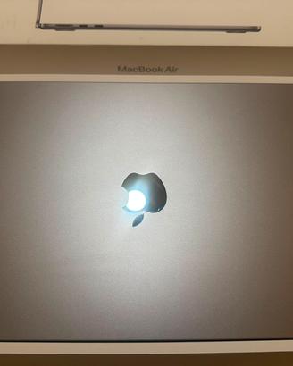 MacBook Air 13" 