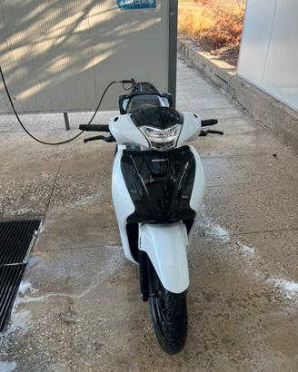 Sh 125