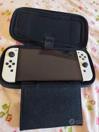 Nintendo switch OLED Bianca