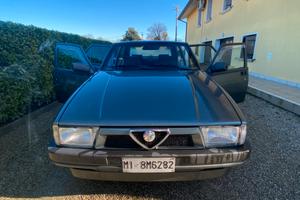 Alfa Romeo 75 Twin Spark 2.0