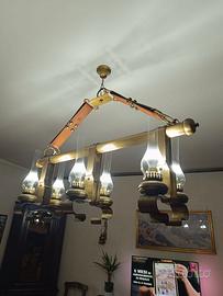 Lampadario in ottone.