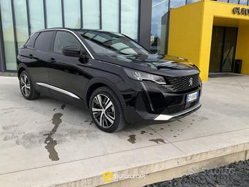 PEUGEOT 3008 Hybrid4 300 e-EAT8 Allure Pack