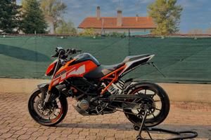 KTM 125 Duke - 2020
