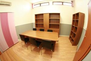 Ufficio arredato bivani depos. parcheggio Euro 299