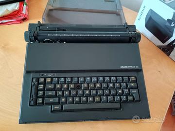 macchina da scrivere Olivetti Praxis 20