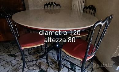tavolo rotondo piano in marmo e 4 sedie