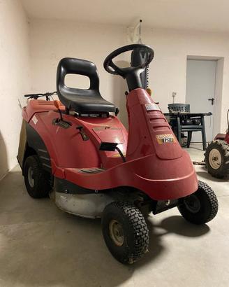 Trattorino tosaerba Honda 1211