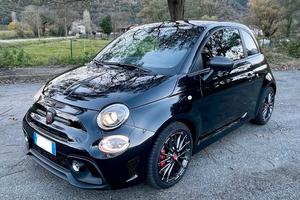 Abarth 695 competizione ufficiale italia